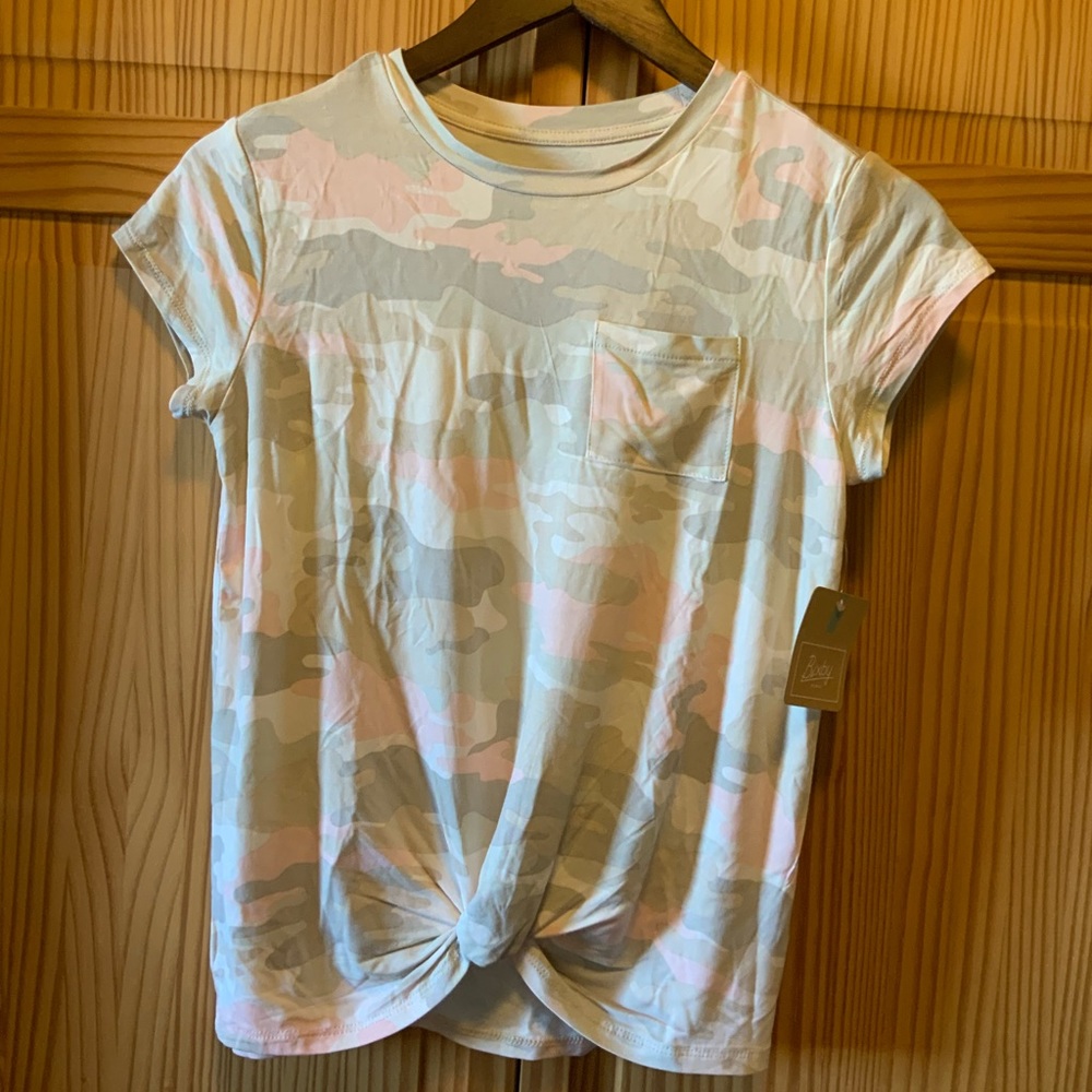 Girl’s Stitch Fix Shirt